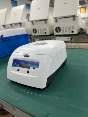 マイクロヘマトクリート遠心機 高速ミニ遠心機 12000rpm AC230V 50HZ